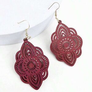 Stylish Wooden Red Filigree Earrings